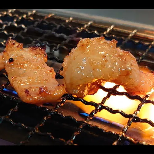 中川ホルモン 国産牛旨だれ壷漬け風シマ腸 160g