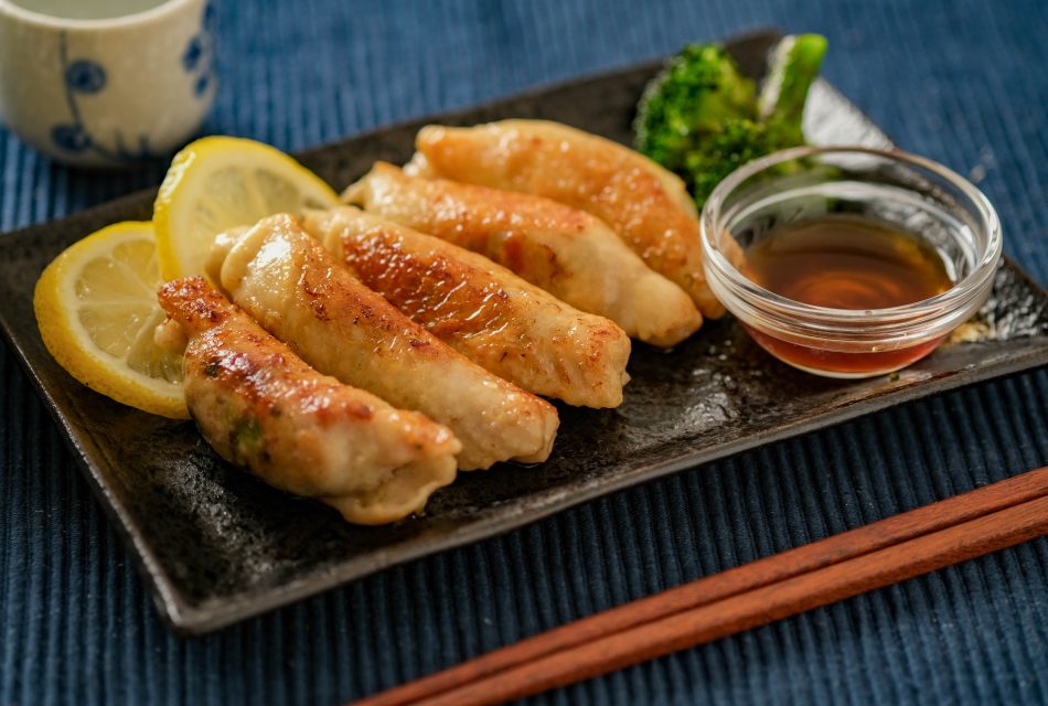 【業務用】 ジャパンフード 鶏かわぎょうざ 500g(20個入)